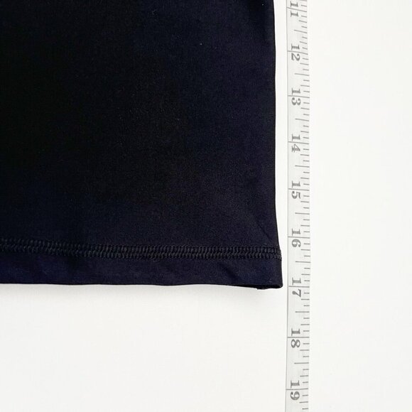 NWT Under Armour Bike Shorts Women's Medium Black High Rise Compression - Picture 12 of 15